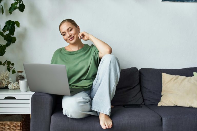 Bestseller-Autoren hautnah: bei der kostenlosen Online Autorenmesse